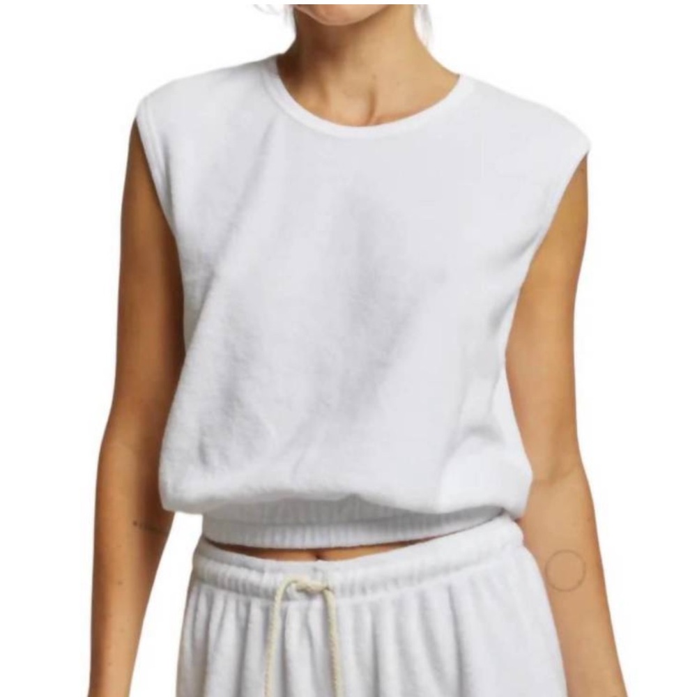 perfectwhitetee White Cropped Ribbed Hem Sleeveless Tank